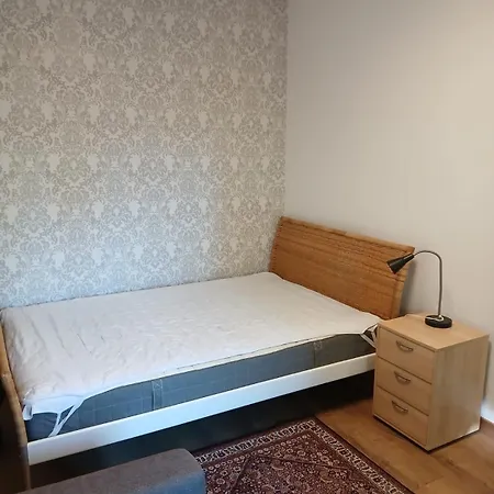 Biedronka- Samodzielny Dla 3 Osob Z Miejscem Parkingowym *